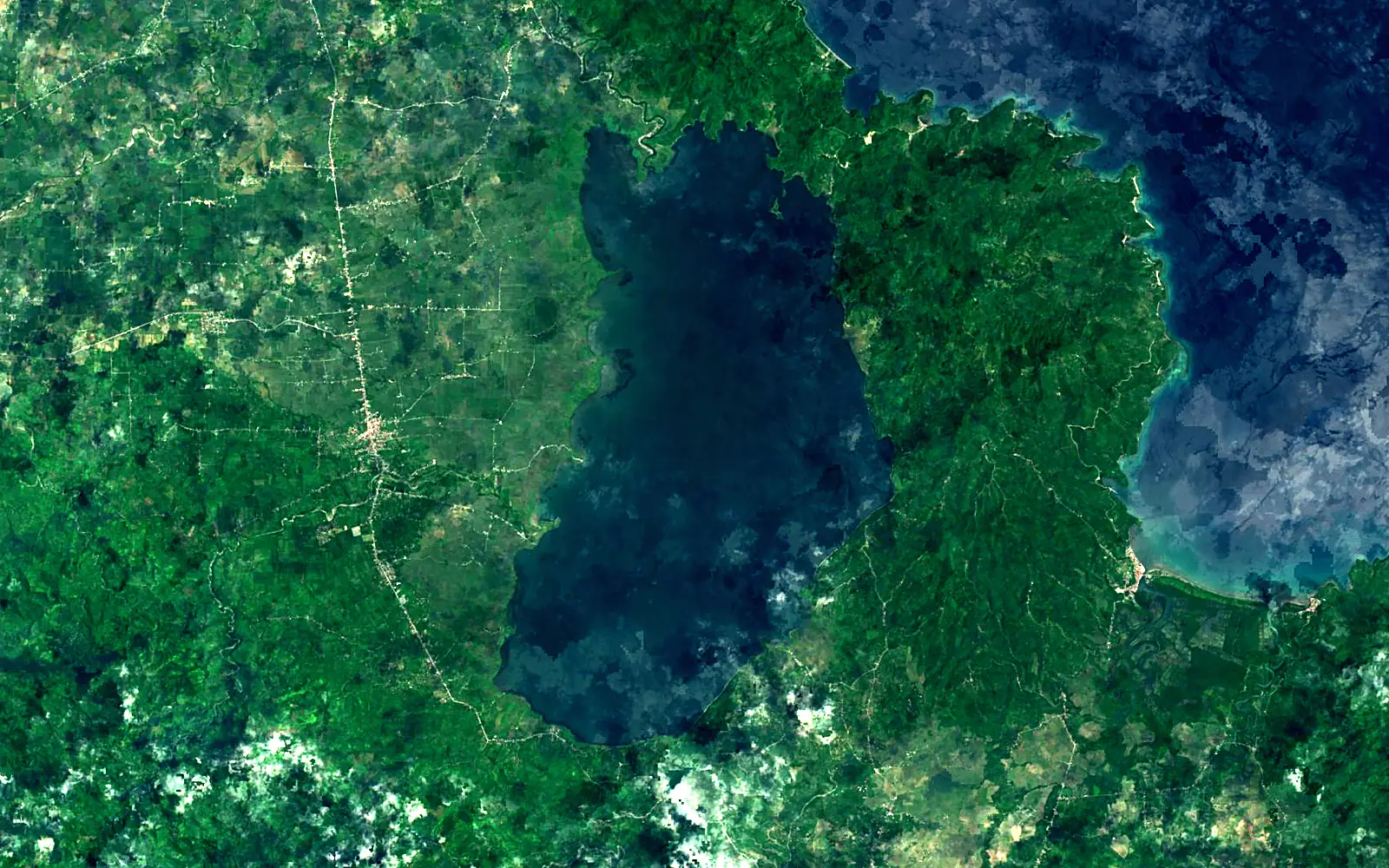 Naujan Lake seen from space (Sentinel-2)