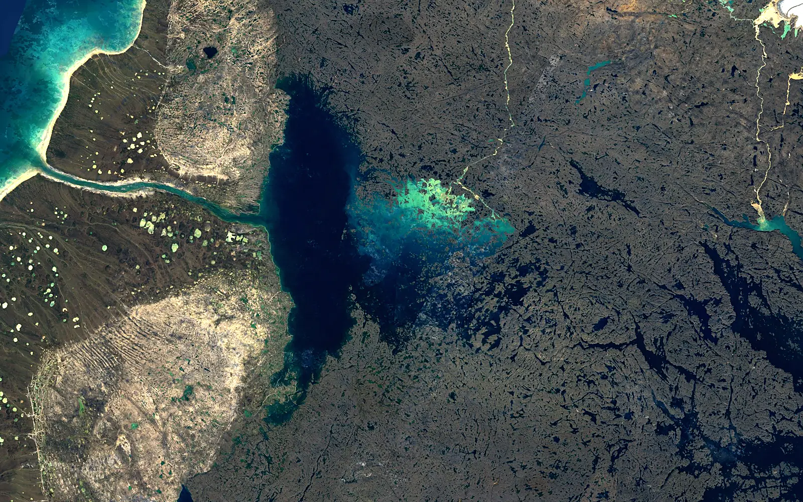 Nettilling Lake seen from space (Sentinel-2)