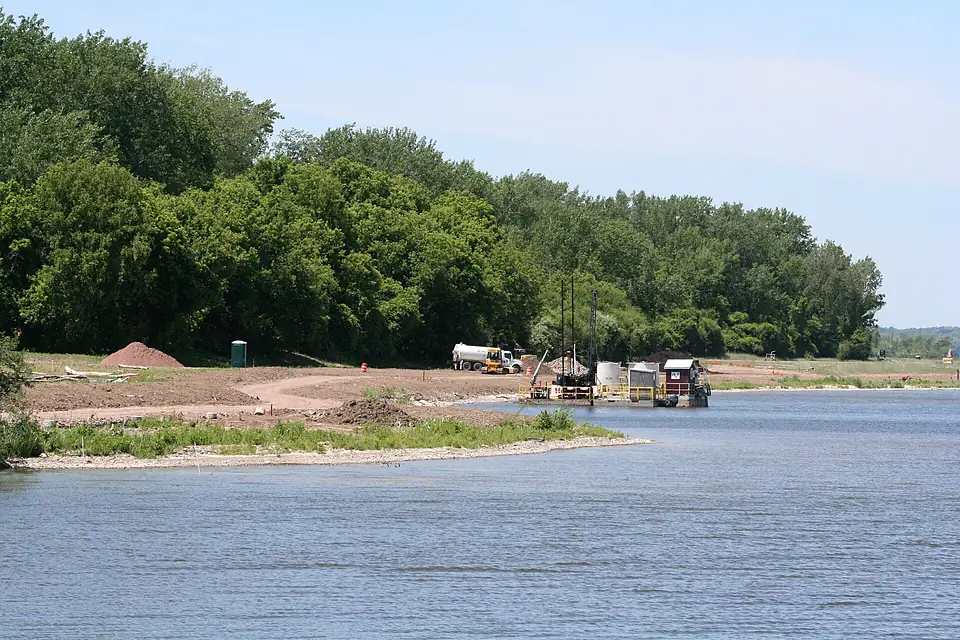 Onondaga Lake Cleanup north from visitors center 0061