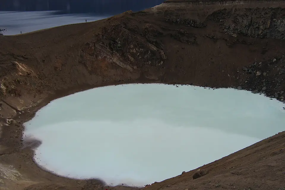 Oskjuvatn (228271653)