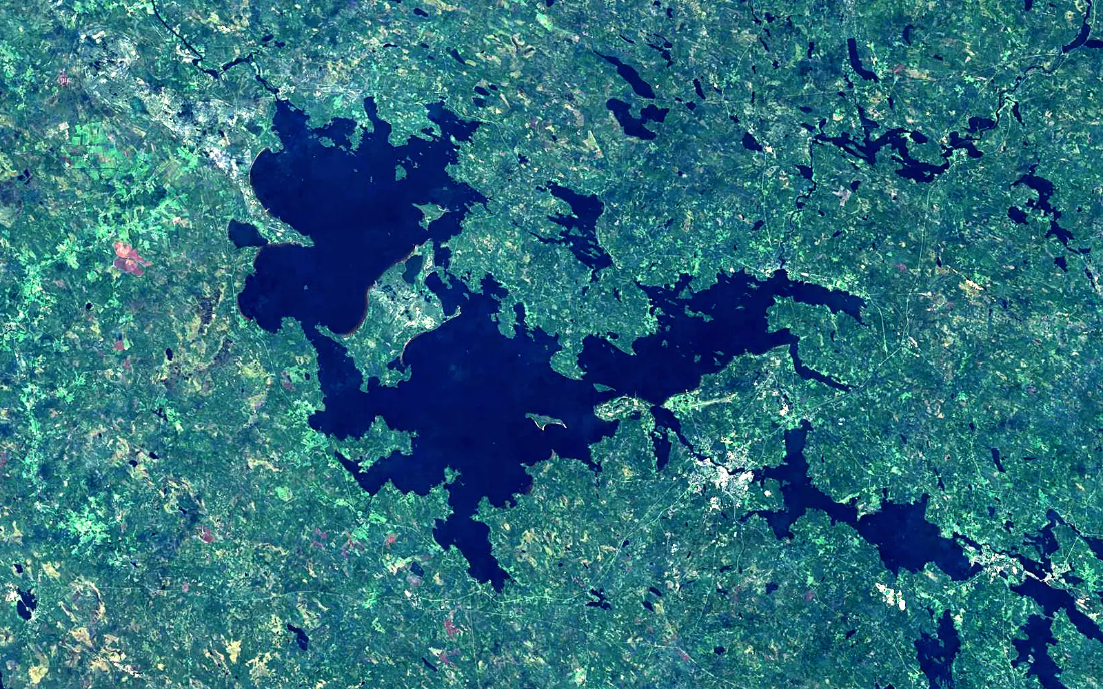 Oulujärvi seen from space (Sentinel-2)