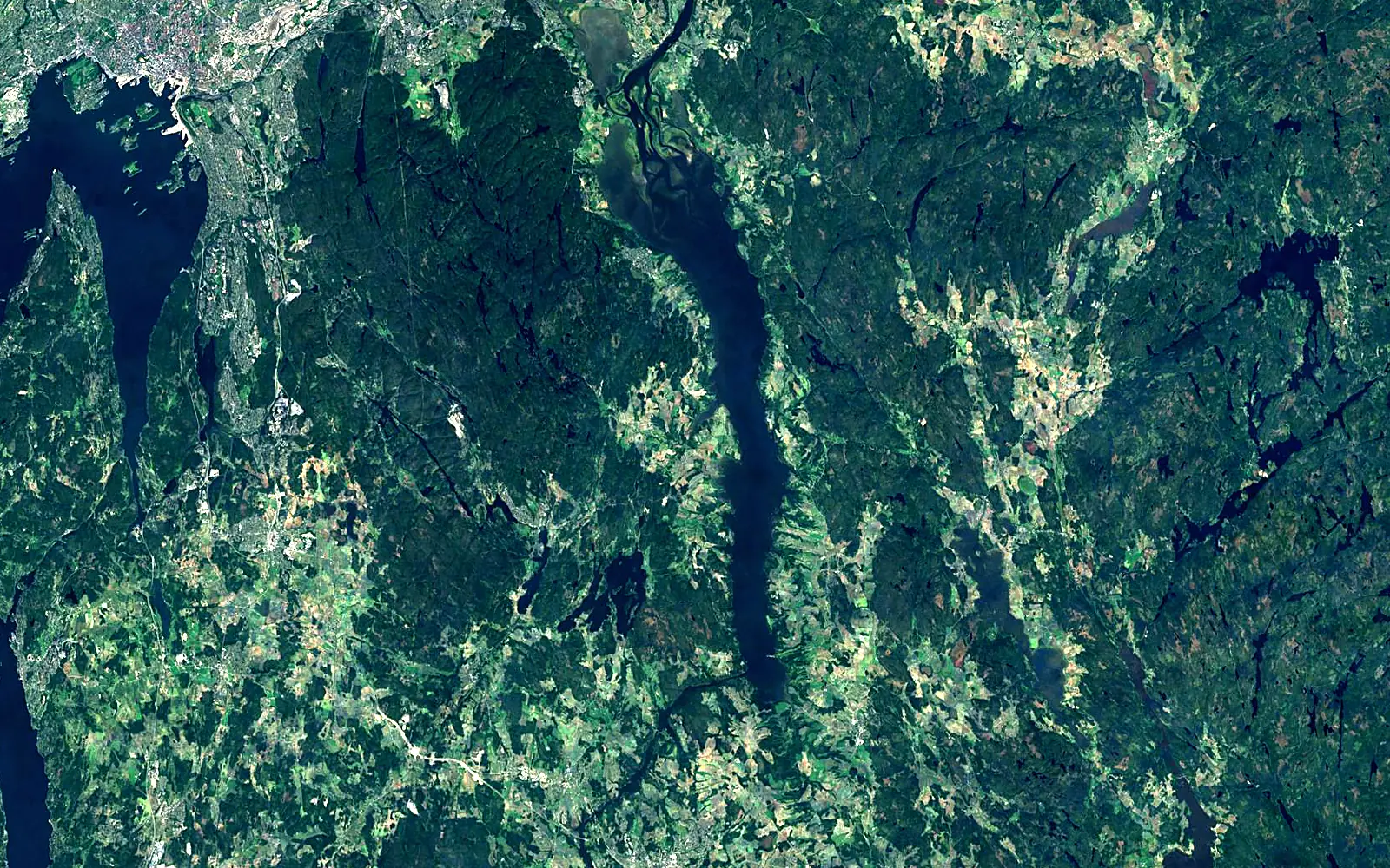 Øyeren seen from space (Sentinel-2)