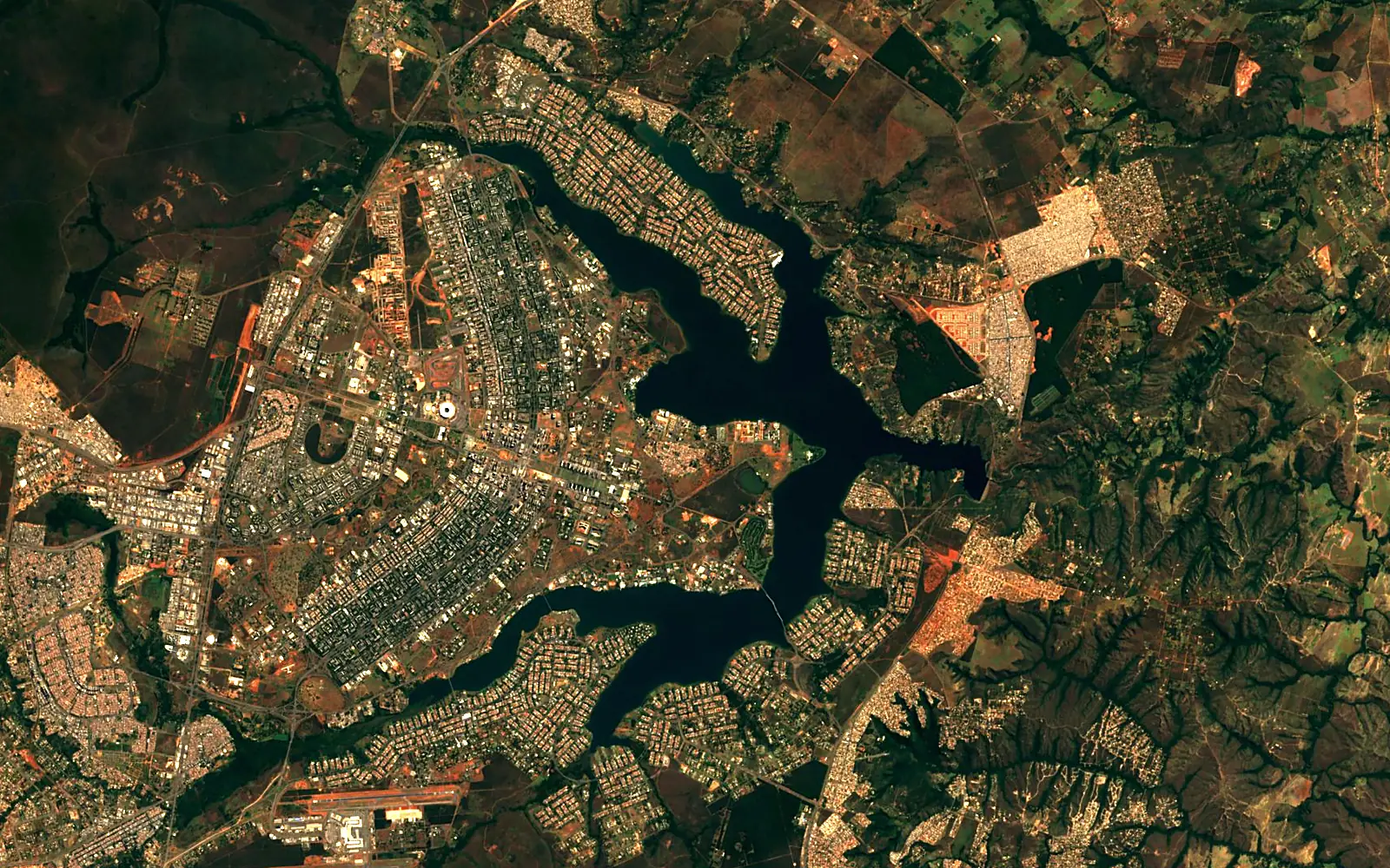 Paranoá Lake seen from space (Sentinel-2)