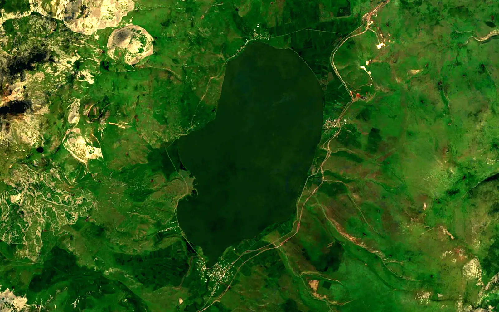 Paravani Lake seen from space (Sentinel-2)