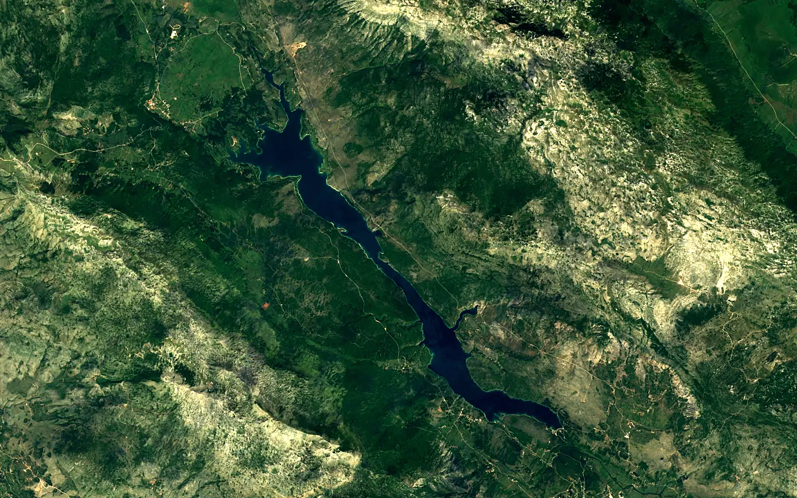 Peruća Lake seen from space (Sentinel-2)