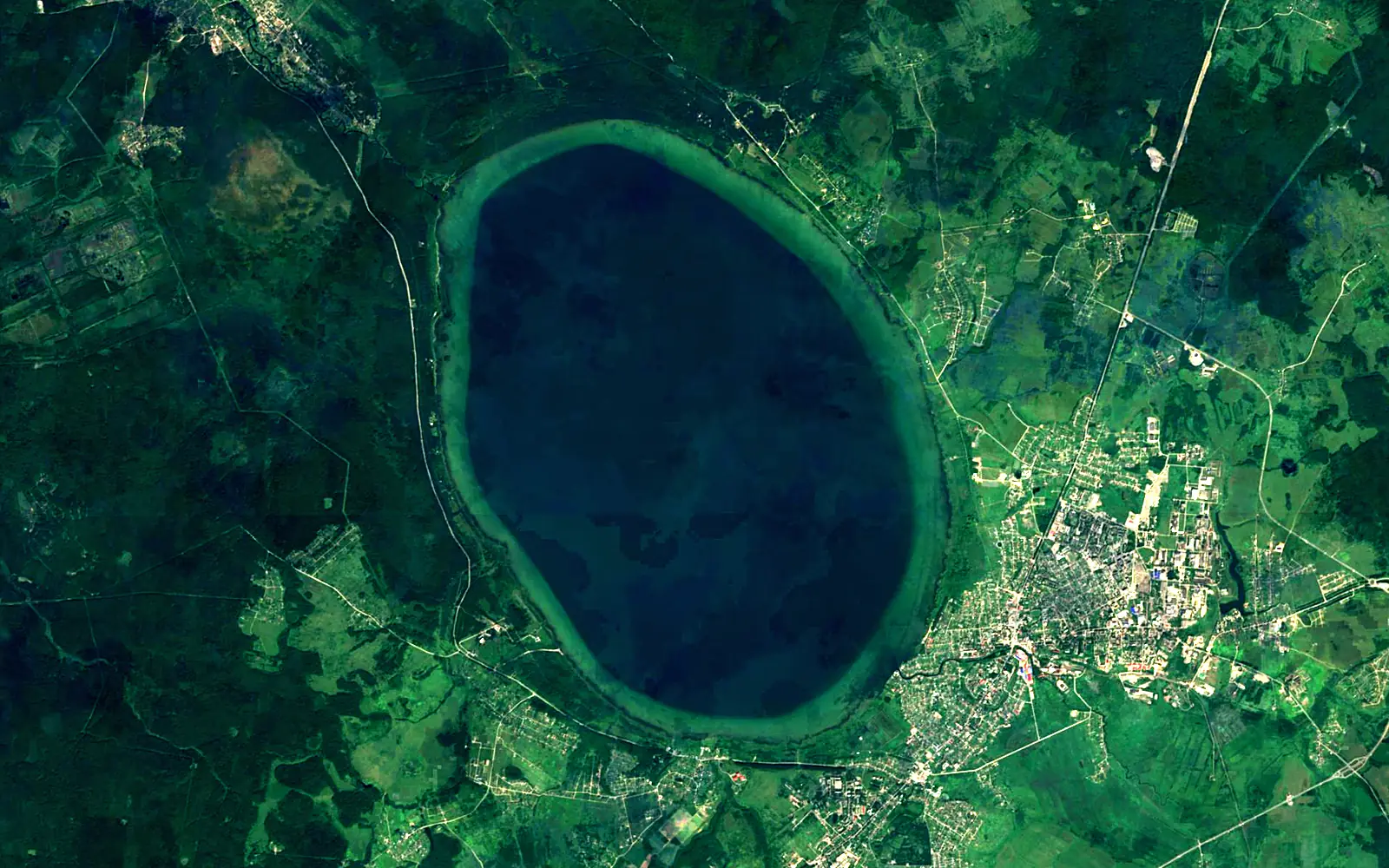 Pleshcheyevo Lake seen from space (Sentinel-2)