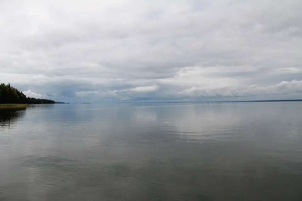 Lake Pyhajarvi Sakyla Valasranta 1