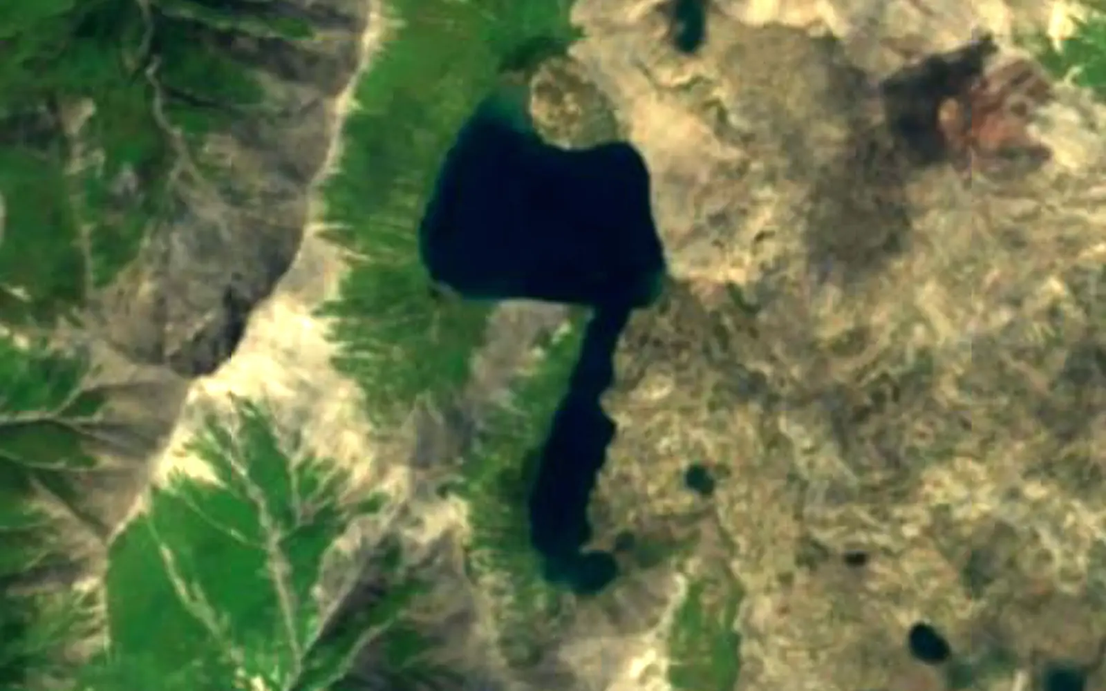 Qeli Lake seen from space (Sentinel-2)