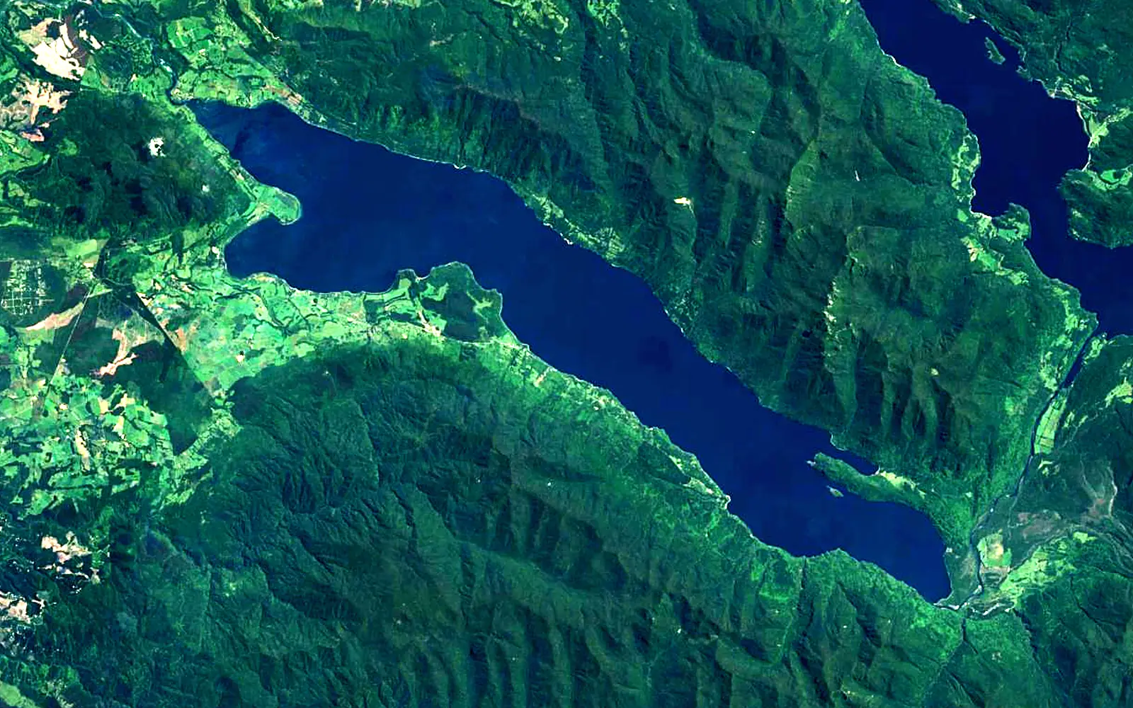 Riñihue Lake seen from space (Sentinel-2)