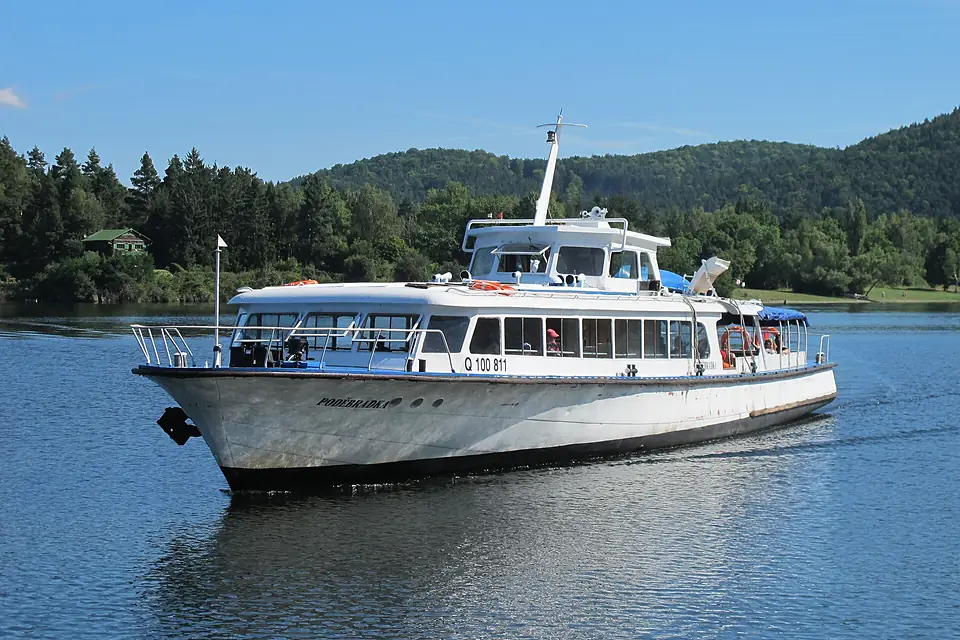 Boat at Slapy