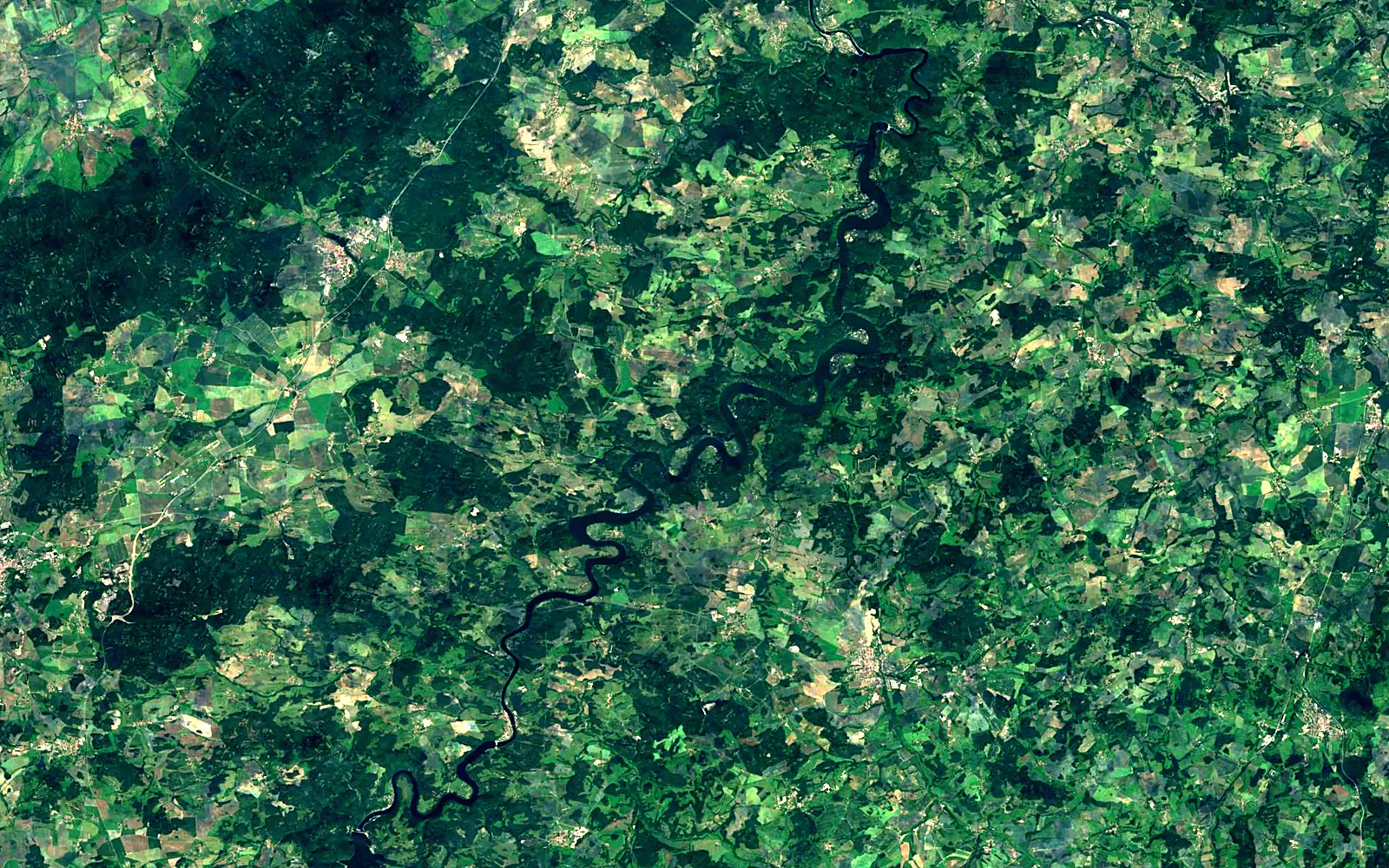 Slapy Reservoir seen from space (Sentinel-2)
