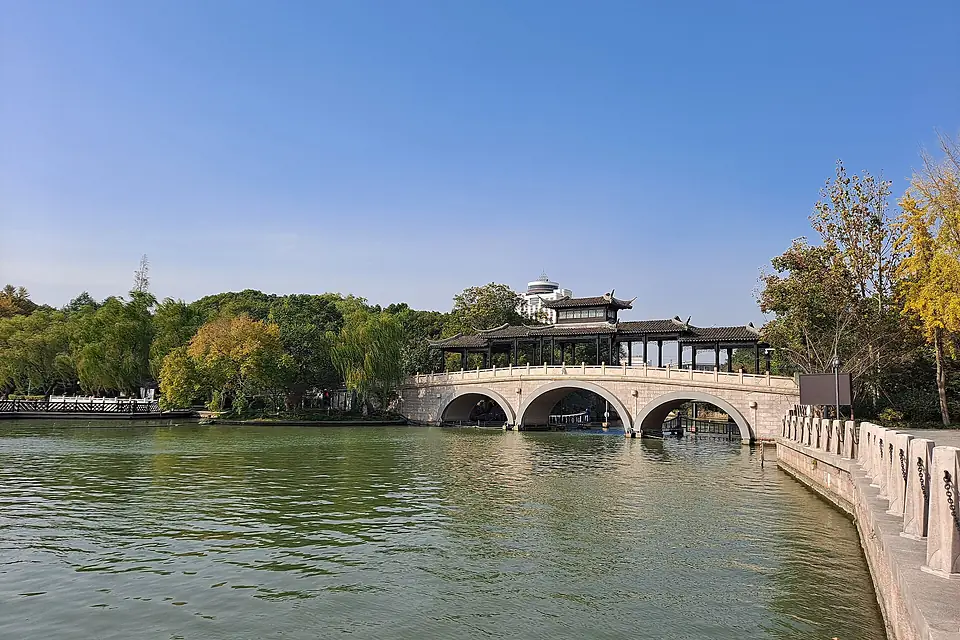 South Lake (Jiaxing)