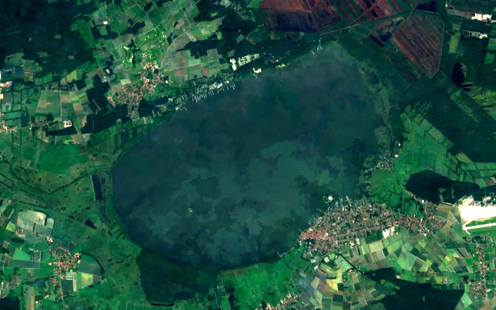Steinhuder Meer seen from space (Sentinel-2)