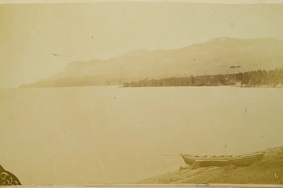 Stuart Lake (13541519844)