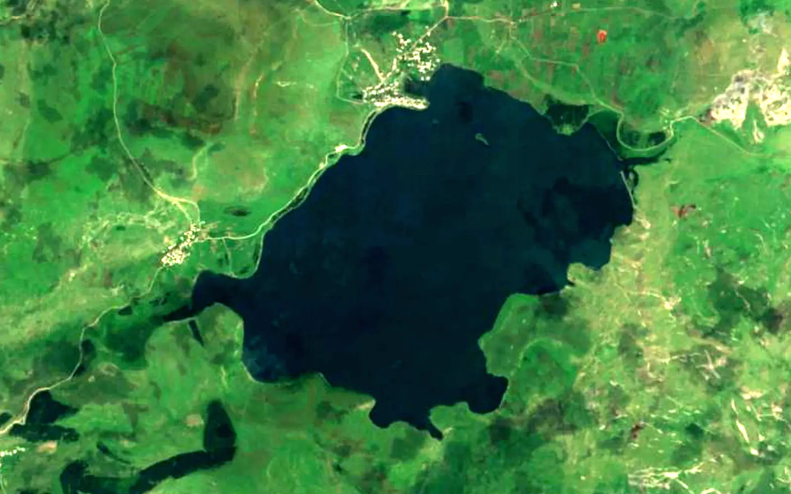 Tabatskuri Lake seen from space (Sentinel-2)