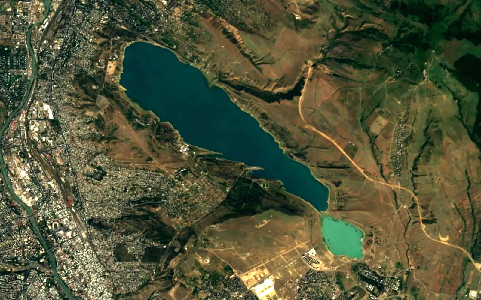 Tbilisi Reservoir seen from space (Sentinel-2)