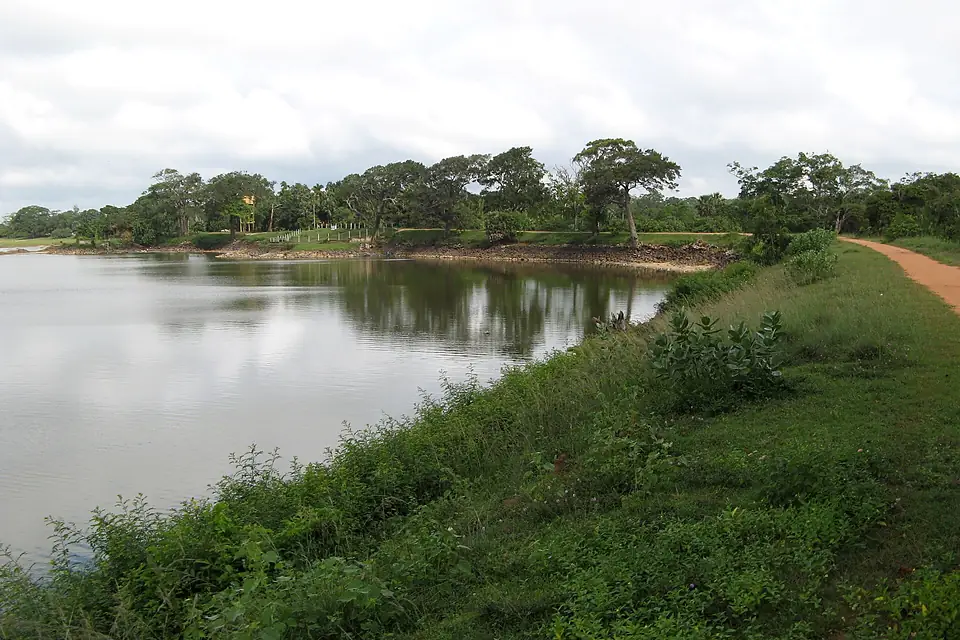 Tissa Wewa, Anuradhapura 088