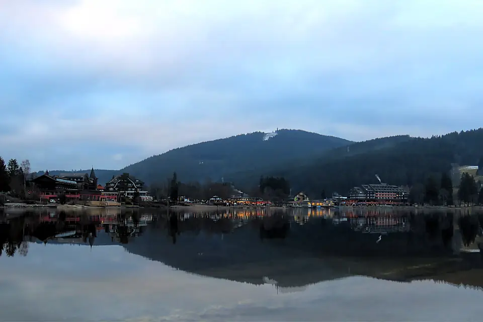HDR Titisee Dusk