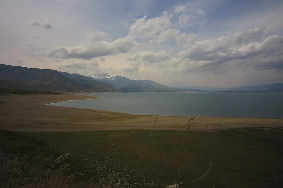 Lake Toktogul 1