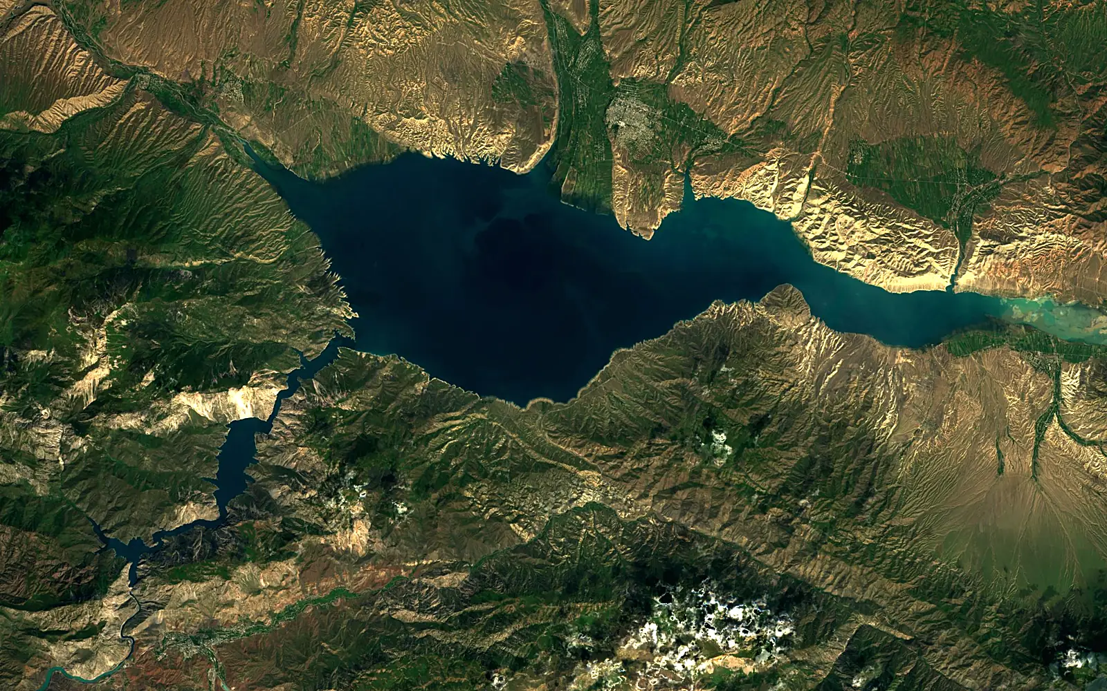Toktogul Reservoir seen from space (Sentinel-2)
