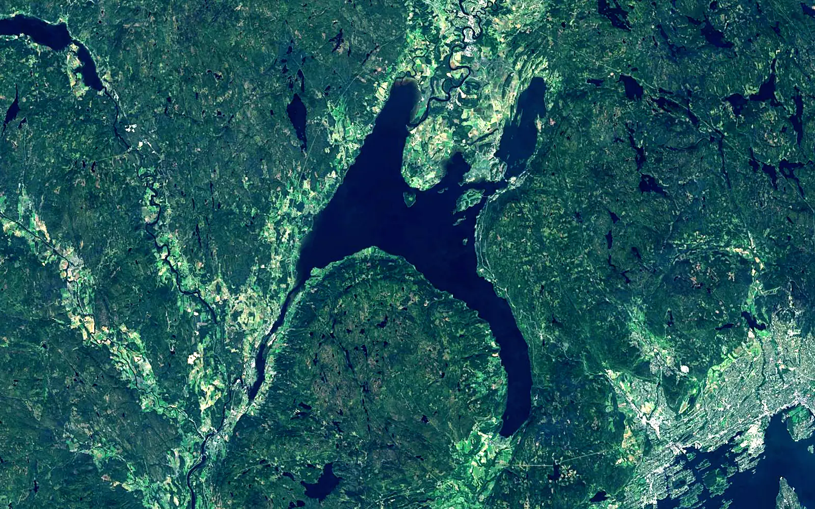 Tyrifjorden seen from space (Sentinel-2)