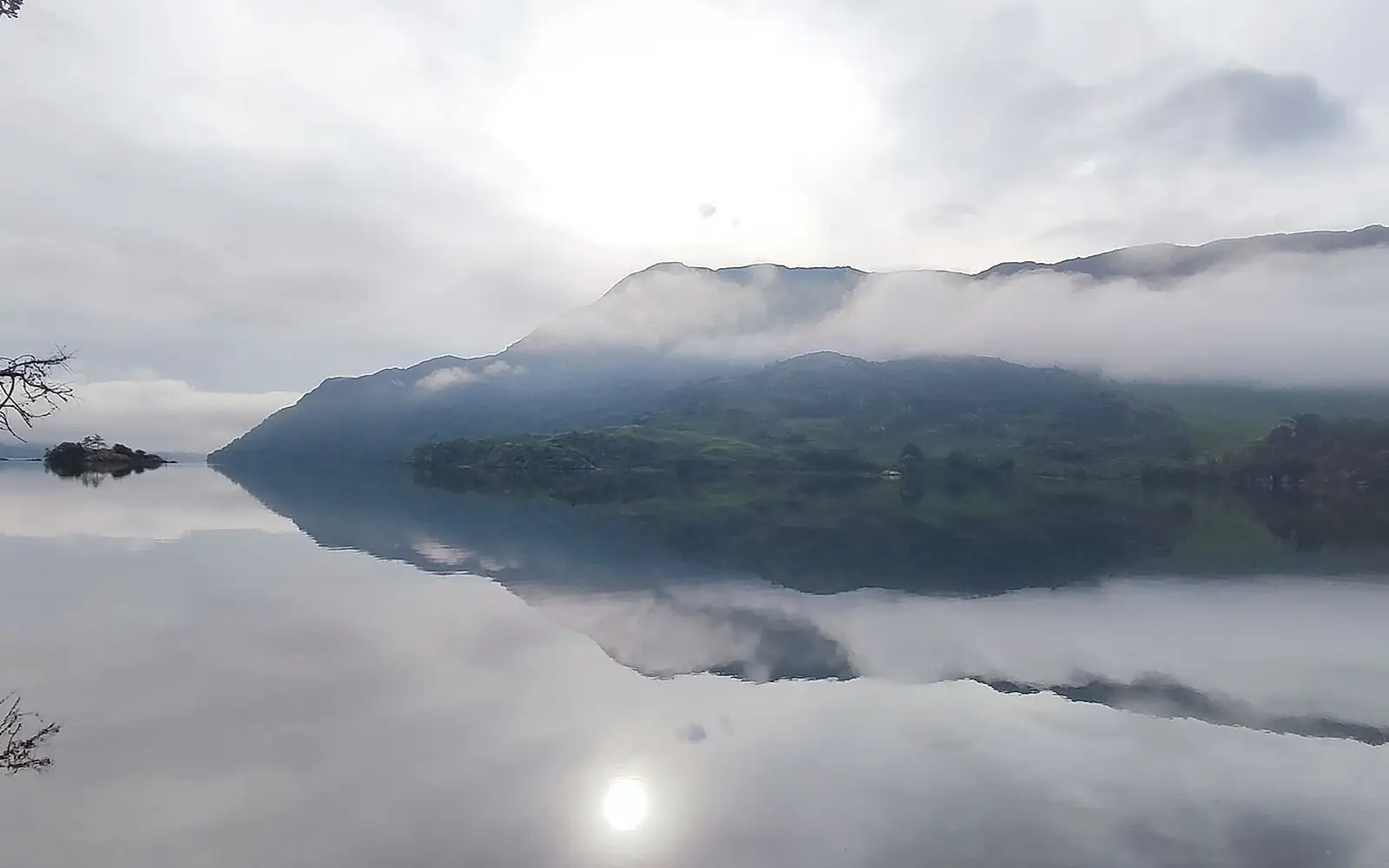 A July morning at Ullswater shore north from Glenridding 01