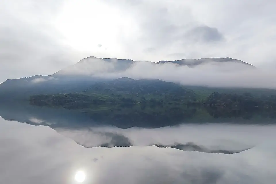 A July morning at Ullswater shore north from Glenridding 02