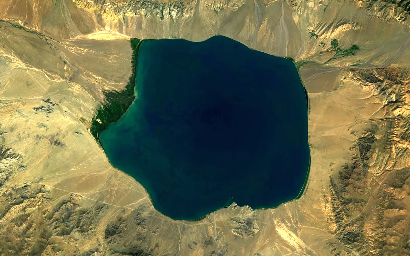 Üüreg Lake seen from space (Sentinel-2)