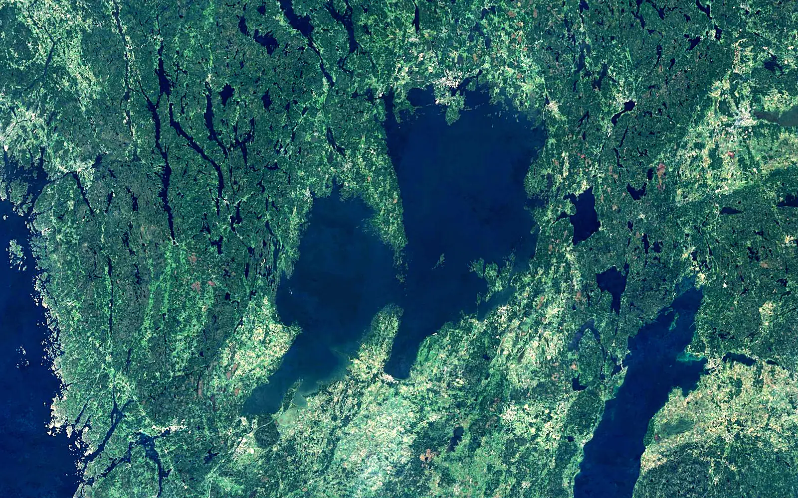 Vänern seen from space (Sentinel-2)