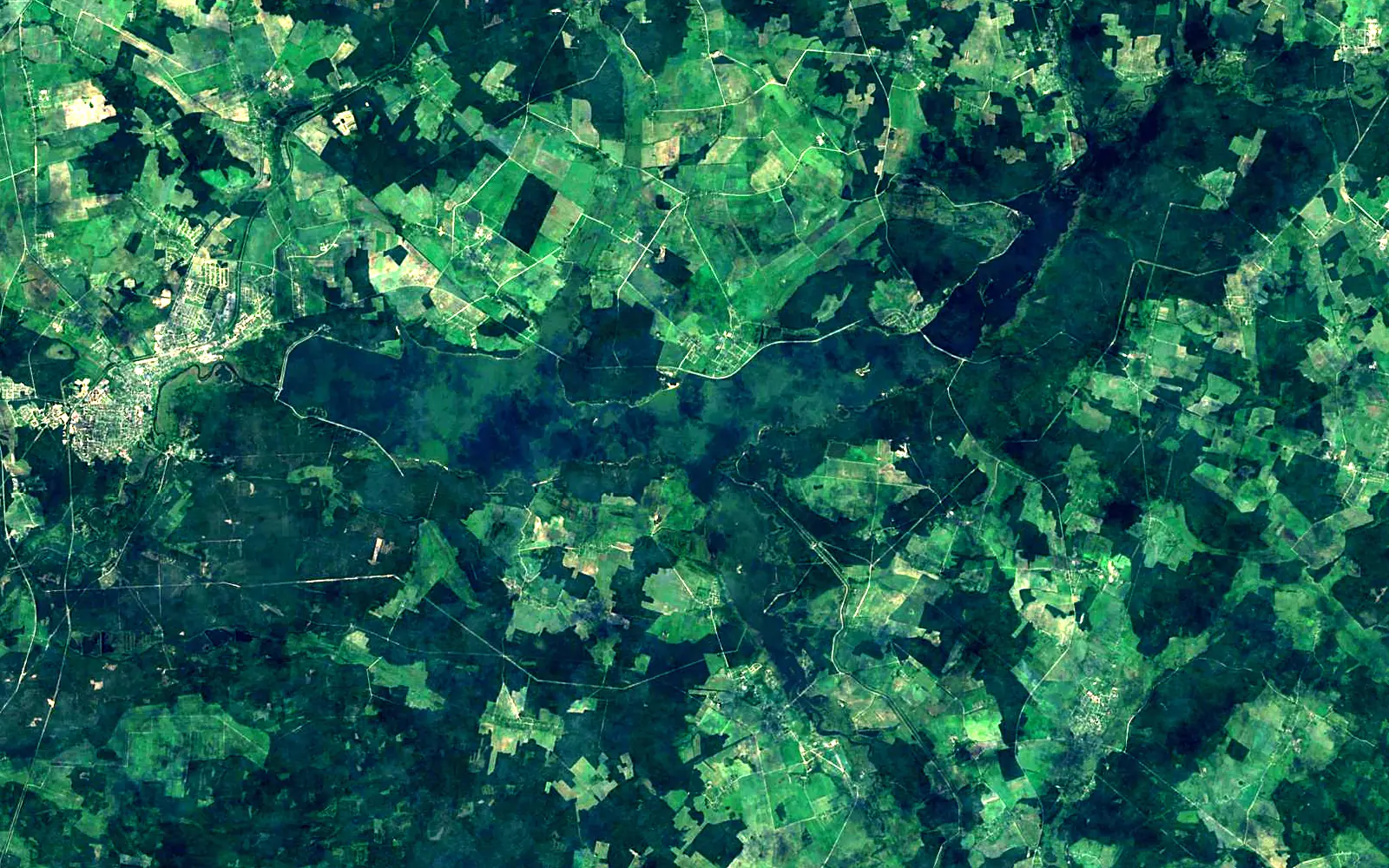Vileyka Reservoir seen from space (Sentinel-2)