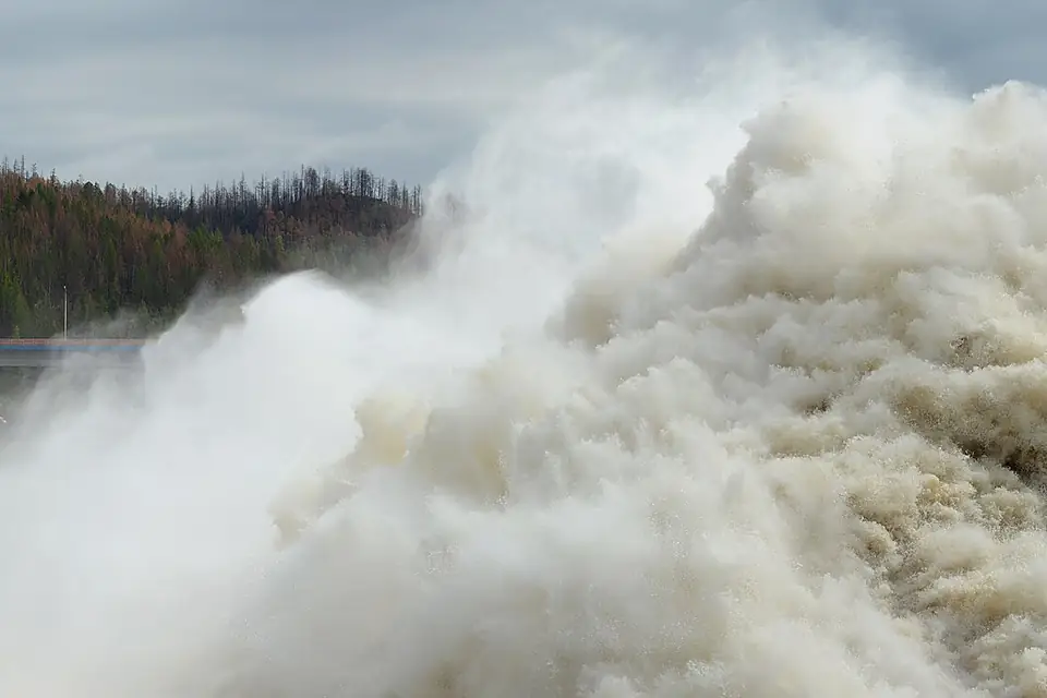 Vilyuy Hydroelectric Stations 01