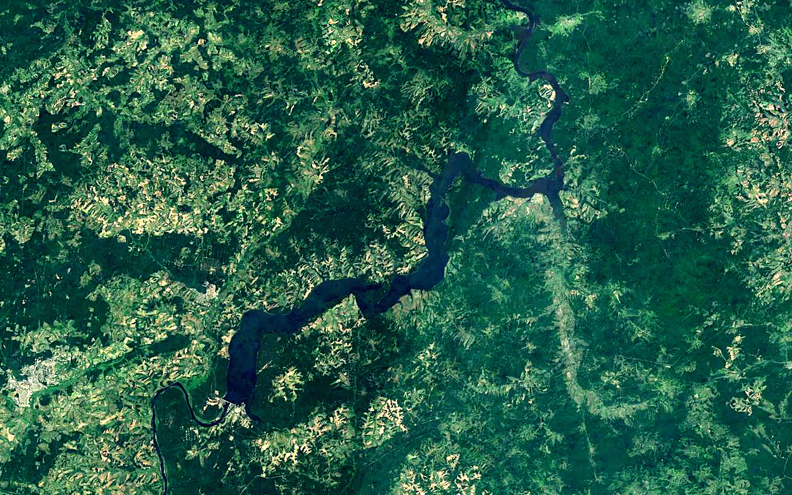 Votkinsk Reservoir seen from space (Sentinel-2)