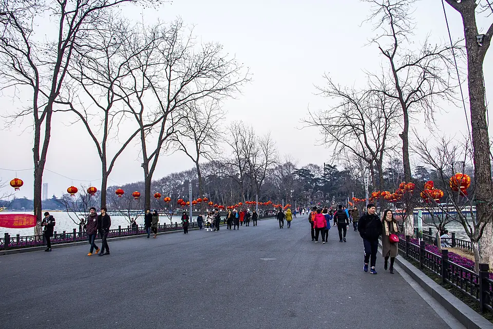 Lanterns beside the Xuanwu Lake