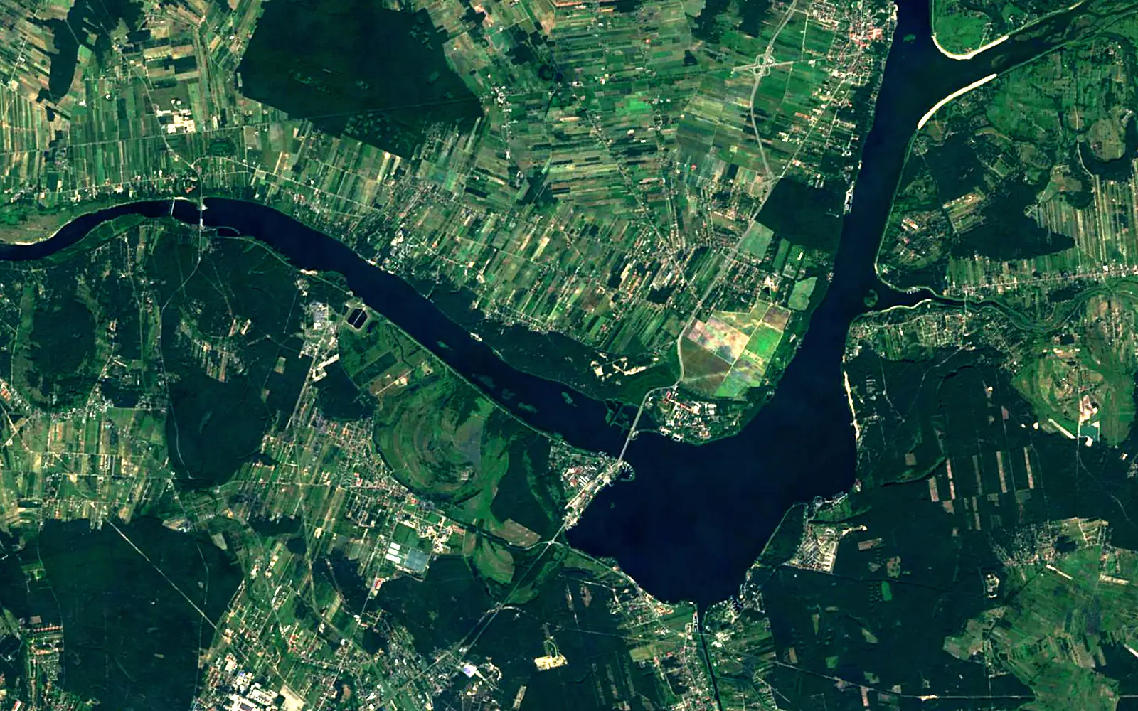 Zegrze Reservoir seen from space (Sentinel-2)